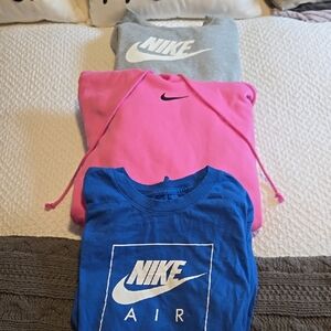 3 Piece Bundle Nike Hoodie and T-Shirt Set - Gray, Pink, Blue
